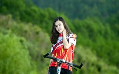 亚洲 自拍 色综合图区